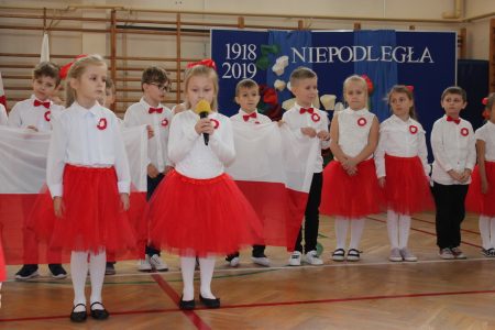 Patriotyczne Śpiewanie w naszej szkole
