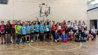 PODWÓJNE ZWYCIĘSTWO NASZYCH UNIHOKEISTEK