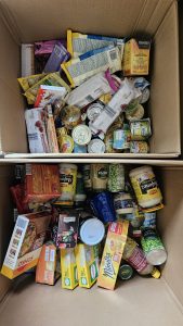 Wielkanocna zbiórka żywności dla podopiecznych Stowarzyszenia Pomocy Rodzinie „DROGA”
